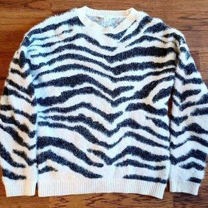 Time And Tru Girls Eyelash Pullover Sweater, Zebra Print, Small (4-6)